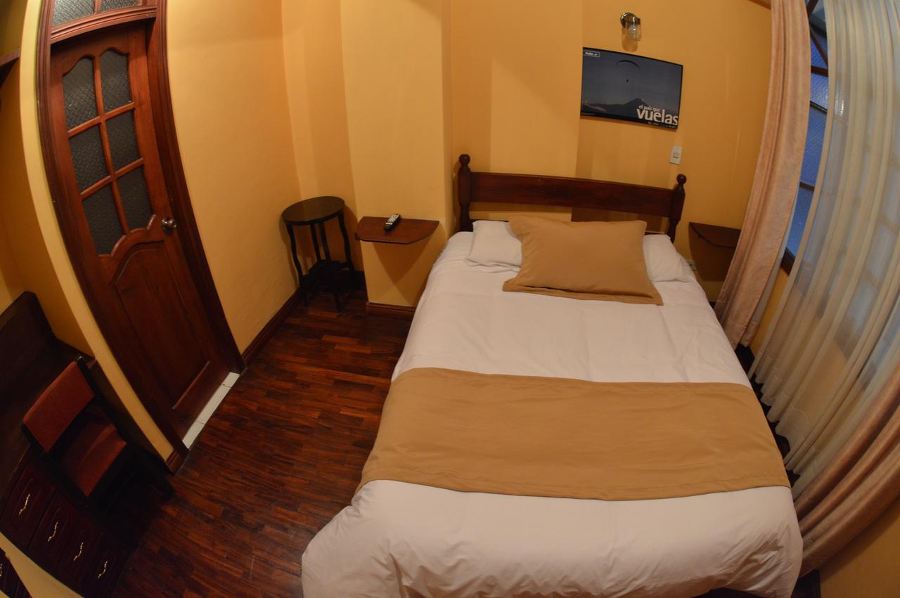 Hotel Estacion Riobamba Kültér fotó